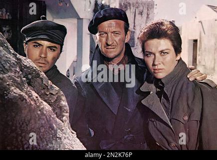 GUNS OF NAVARONE 1961 Columbia Images film avec de gauche: James Darren, David Niven, Gia Scala Banque D'Images