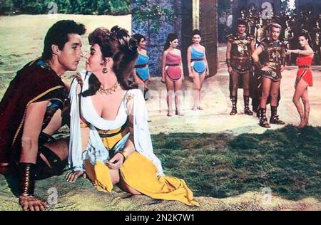 LE GUERRIER EMPRESS 1960 Columbia Pictures film avec Tina Louise et Kerwin Mathews Banque D'Images