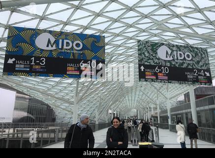 Milan, . 07th févr. 2023. Milano, Italie MIDO 2023 Fiera Milano Rho le point de référence du reportage de lunettes international dans la photo:événement de localisation, lunettes crédit: Agence de photo indépendante/Alamy Live News Banque D'Images