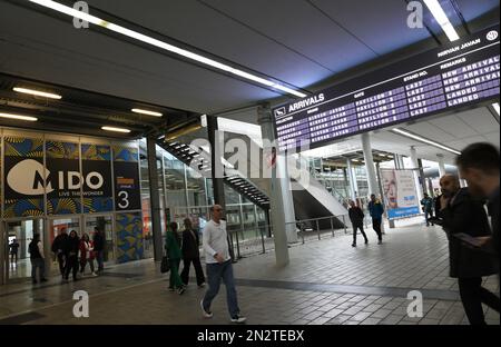 Milan, . 07th févr. 2023. Milano, Italie MIDO 2023 Fiera Milano Rho le point de référence du reportage de lunettes international dans la photo:événement de localisation, lunettes crédit: Agence de photo indépendante/Alamy Live News Banque D'Images