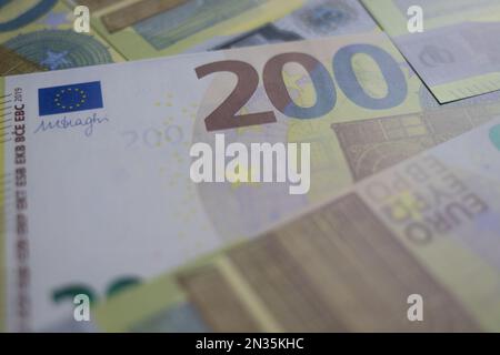 Gros plan de 200 billets en euros Banque D'Images