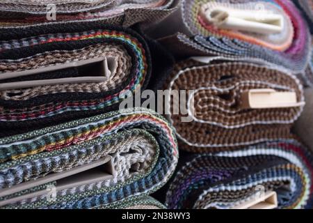 Concept de design intérieur des échantillons de tissu-éponge roulés Banque D'Images