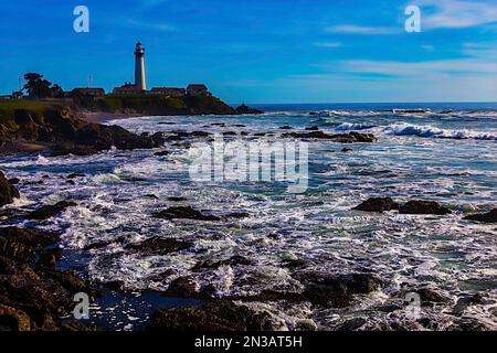 La côte du phare de Pigeon point Banque D'Images