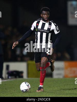 Michee Efete de Grimsby Town lors de la quatrième répétition de la coupe FA à Blundell Park, Cleethorpes. Date de la photo: Mardi 7 février 2023. Banque D'Images