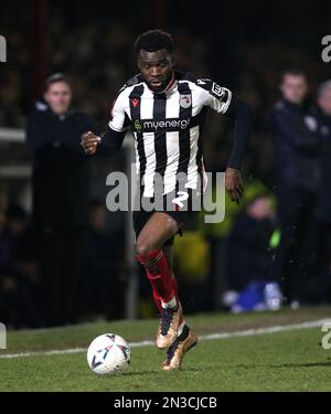 Michee Efete de Grimsby Town lors de la quatrième répétition de la coupe FA à Blundell Park, Cleethorpes. Date de la photo: Mardi 7 février 2023. Banque D'Images