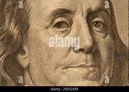 Gros plan sur Benjamin Franklin sur un billet de cent dollars ; Lincoln, Nebraska, États-Unis d'Amérique Banque D'Images