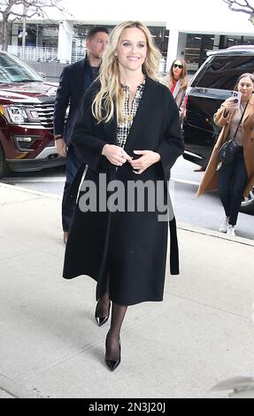 New York, NY, États-Unis. 07th févr. 2023. Reese Witherspoon au Drew Barrymore Show de New York. 07 février 2023. Crédit : RW/Media Punch/Alamy Live News Banque D'Images