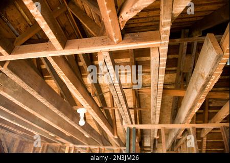 Plafond inachevé dans la reconstruction d'une ancienne ferme; Dunbar, Nebraska, États-Unis d'Amérique Banque D'Images