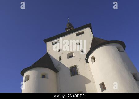 Le nouveau château de style Renaissance, Novy Zamok, dans la ville de Banska Stiavnica, classée au patrimoine mondial de l'UNESCO, en Slovaquie Banque D'Images