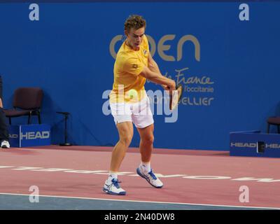 PEROLS, France. 7th février 2023. Luca Van Assche (FRA) en action contre Marc-Andrea Huesler (SUI) lors de l'Open Sud de France 2023, tournoi de tennis ATP 250 sur 7 février 2023 au Sud de France Arena à Perols près de Montpellier, France - photo: Patrick Cannaux/DPPI/LiveMediaAlamy Live News Banque D'Images