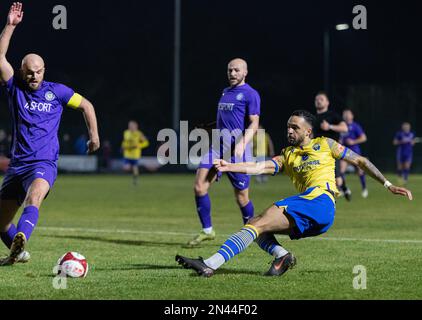 Chester, Cheshire, Angleterre. 7th février 2023. Isaac Bradley de Warrington Jordan Buckley-Ricketts, ‘Jordan Buckley’, pendant le Warrington Town football Club V Lancaster City football Club au Cantilever Park, dans la Northern Premier League (Credit image: ©Cody Froggatt) Banque D'Images