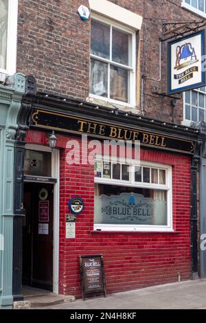 Pub britannique traditionnel - The Blue Bell, York Banque D'Images