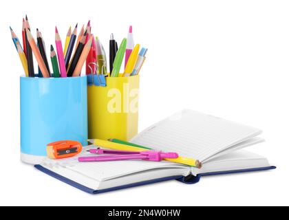 Ensemble de papeterie scolaire colorée sur fond blanc Banque D'Images