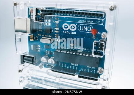 Microcontrôleur Arduino processeur de carte d'expérimentation Uno Banque D'Images