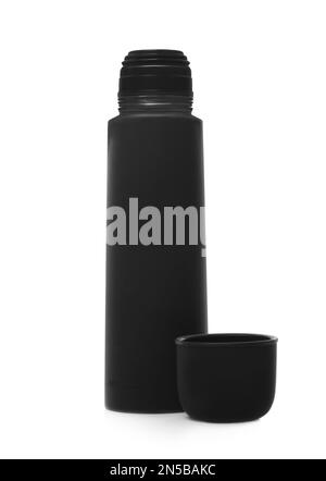 Thermos noirs modernes et coupe isolée sur blanc Banque D'Images