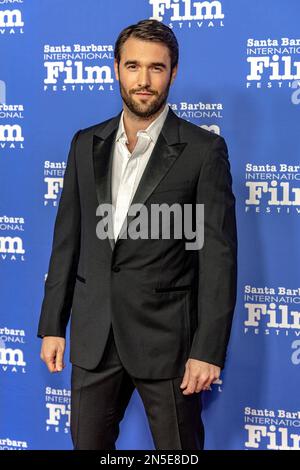 Santa Barbara, États-Unis. 08th févr. 2023. Josh Bowman arrive au Festival international du film de Santa Barbara de 38th la première nuit mondiale de la victime de Miranda au Arlington Theatre à Santa Barbara, Californie, 8 février 2023. (Photo de Rod Rolle/Sipa USA) Credit: SIPA USA/Alay Live News Banque D'Images