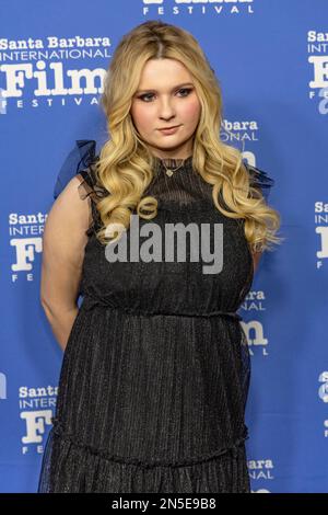 Santa Barbara, États-Unis. 08th févr. 2023. Abigail Breslin arrive au Festival international du film de Santa Barbara 38th la nuit d'ouverture première mondiale de la victime de Miranda au Arlington Theatre à Santa Barbara, Californie, 8 février 2023. (Photo de Rod Rolle/Sipa USA) Credit: SIPA USA/Alay Live News Banque D'Images