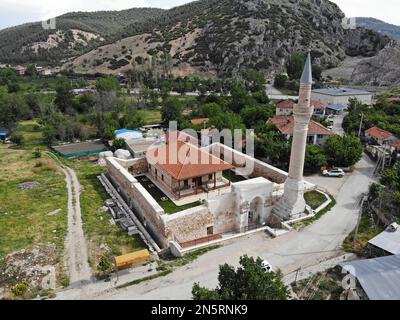 Située à Korkuteli, Turquie, la mosquée Alaaddin a été construite au 14th siècle. Banque D'Images