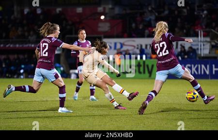 Le Guro Reiten de Chelsea marque le septième but du match de sa partie lors de la demi-finale de la coupe de la Ligue continentale des pneus de la FA pour femmes au stade de construction de Chigwell, Dagenham. Date de la photo: Jeudi 9 février 2023. Banque D'Images