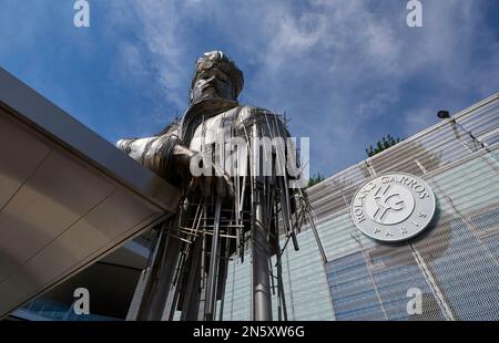 Statue de Roland Garros aux courts de tennis de Paris Banque D'Images