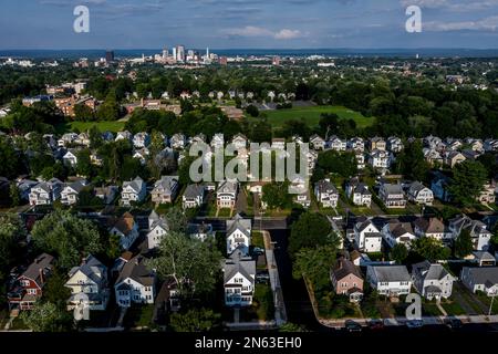 Vue aérienne de West Harford, Connecticut pendant l'été Banque D'Images