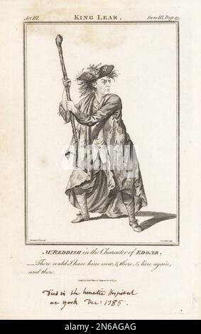 M. Reddish dans le personnage d'Edgar dans King Lear de William Shakespeare, au théâtre Drury Lane, 21 octobre 1767. En tricorne, manteau en sac, culottes, agitant un personnel. Reddish était un acteur anglais, le mieux à jouer aux beaux et aux nobles dans des pièces sentimentales, qui est mort à York Asylum, 1735-1785. Gravure sur plaque de coperplate par Charles Grignion après un portrait de Thomas Parkinson de l'édition de Shakespeare de John Bell, Londres, 19th février 1776. Banque D'Images