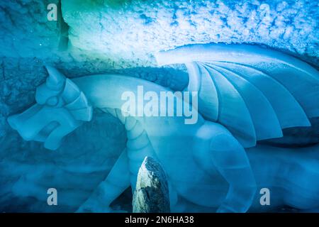 Sculptures de glace dans le paradis des Glaciers, petit paradis, Zermatt, Suisse Banque D'Images