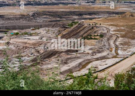 Vue sur la mine de lignite à ciel ouvert Profen près de la ville de Zeitz, Burgenlandkreis, Saxe-Anhalt, Allemagne Banque D'Images