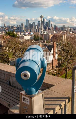 Vue de l'après-midi depuis Kerry Park of the Seattle Skyline, Washington, États-Unis, (2005) Banque D'Images