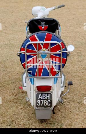 1965 série 3 Lambretta TV200 appartenant à un membre du Luton Lambretta Club, l'un des plus anciens clubs de scooter d'origine encore en vie au Royaume-Uni, juillet 2022. Banque D'Images