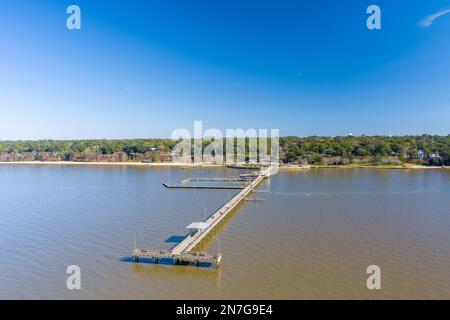 Le Fairhope Pier sur Mobile Bay Banque D'Images