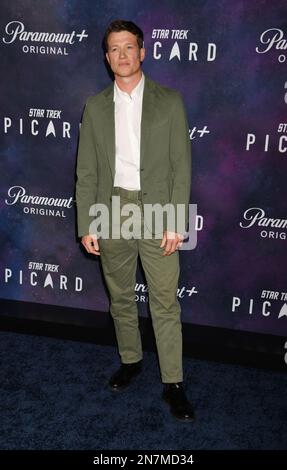 Hollywood, Californie, États-Unis. 09th févr. 2023. Ed Speleers arrive pour la première à Los Angeles de la troisième et dernière saison de la série originale de Paramount 'Star Trek: Picard' qui s'est tenue au TCL Chinese Theatre on 09 février 2023 à Hollywood, en Californie. Crédit : Jeffrey Mayer/JTM photos/Media Punch/Alay Live News Banque D'Images