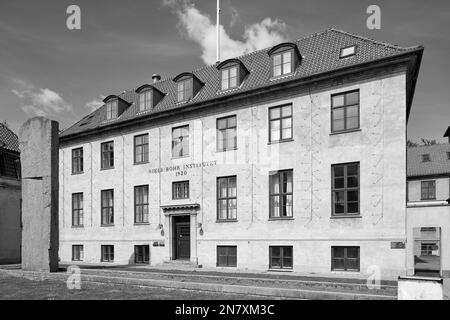 Niels Bohr Institute, bâtiment conçu par Kristoffer Varming & Martin Borch, 1922 ; Blegdamsvej, Copenhague, Danemark Banque D'Images