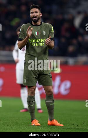 Milan, Italie. 10th févr. 2023. Olivier Giroud de l'AC Milan gestes pendant la série Un match entre l'AC Milan et le Torino FC au Stadio Giuseppe Meazza sur 10 février 2023 à Milan, Italie . Credit: Marco Canoniero / Alamy Live News Banque D'Images