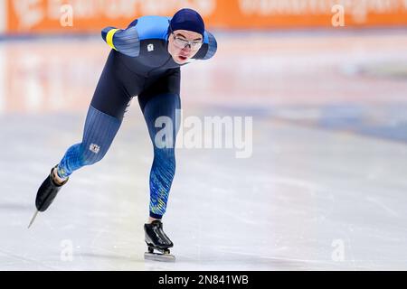 TOMASZOW MAZOWIECKI, POLOGNE - FÉVRIER 11: Bakdaulet Sagatov du Kazakhstan en compétition avec le groupe B hommes 5000m lors de la coupe du monde de patinage de vitesse 5 de l'UIP sur 11 février 2023 à Tomaszow Mazowiecki, Pologne (photo d'Andre Weening/Orange Pictures) crédit: Orange pics BV/Alay Live News Banque D'Images