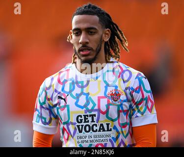 Blackpool, Royaume-Uni. 11th févr. 2023. Dominic Thompson #23 de Blackpool avant le match de championnat Sky Bet Blackpool vs Rotherham United à Bloomfield Road, Blackpool, Royaume-Uni, 11th février 2023 (photo de Ben Roberts/News Images) à Blackpool, Royaume-Uni le 2/11/2023. (Photo de Ben Roberts/News Images/Sipa USA) crédit: SIPA USA/Alay Live News Banque D'Images