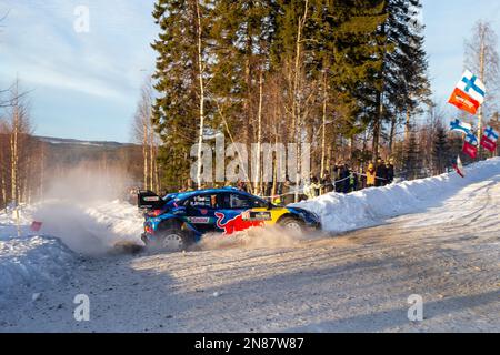 UMEÅ 20230211 Ott Tänak, Estonie et Martin Järveoja, Estonie, Ford Puma Rally1 hybride, lors des compétitions de samedi dans le rassemblement suédois, RAL mondial Banque D'Images