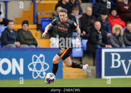 Birkenhead, Royaume-Uni. 11th févr. 2023. Louie Barry de Salford City en action. EFL Skybet deuxième match de football, Tranmere Rovers / Salford City à Prenton Park, Birkenhead, Wirral le samedi 11th février 2023. Cette image ne peut être utilisée qu'à des fins éditoriales. Utilisation éditoriale uniquement, licence requise pour une utilisation commerciale. Aucune utilisation dans les Paris, les jeux ou les publications d'un seul club/ligue/joueur.pic par Chris Stading/Andrew Orchard sports Photography/Alamy Live News crédit: Andrew Orchard sports Photography/Alamy Live News Banque D'Images