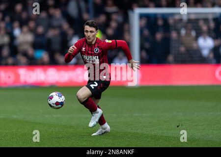 DaN McNamara de Millwall en action lors du match de championnat EFL Sky Bet entre Queens Park Rangers et Millwall au Kiyan Prince Foundation Stadium, Londres, Angleterre, le 11 février 2023. Photo de Grant Winter. Utilisation éditoriale uniquement, licence requise pour une utilisation commerciale. Aucune utilisation dans les Paris, les jeux ou les publications d'un seul club/ligue/joueur. Crédit : UK Sports pics Ltd/Alay Live News Banque D'Images