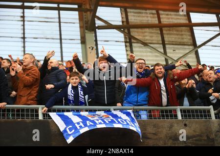 Dundee, Royaume-Uni. 11th févr. 2023. 11th février 2023 ; Tannadice Park, Dundee, Écosse : Scottish Premiership football, Dundee United contre Kilmarnock ; les fans de Kilmarnock célèbrent à la fin du match Credit: Action plus Sports Images/Alay Live News Banque D'Images