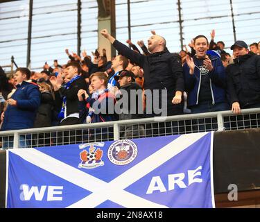 Dundee, Royaume-Uni. 11th févr. 2023. 11th février 2023 ; Tannadice Park, Dundee, Écosse : Scottish Premiership football, Dundee United contre Kilmarnock ; les fans de Kilmarnock célèbrent à la fin du match Credit: Action plus Sports Images/Alay Live News Banque D'Images