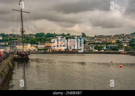 Mât espagnol de Galleon à Pier Road à Kinsale. Co Cork, Irlande. Banque D'Images