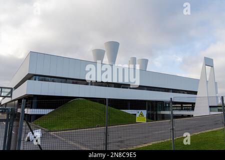 Ancien bâtiment de la station de recherche en génie du British Gas Council, à Killingworth, au nord de Tyneside, au Royaume-Uni, maintenant un site du conseil. Banque D'Images