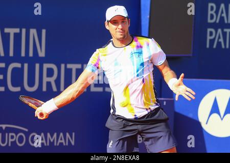 Buenos Aires, Argentine, 11th février 2023, Nicolas Jarry (CHI) pendant un match pour la première partie de qualifing de l'Argentine Ouvrir ATP 250 au Central court of Buenos Aires Lawn tennis Club. Credit: Néstor J. Beremblum/Alay Live News Banque D'Images