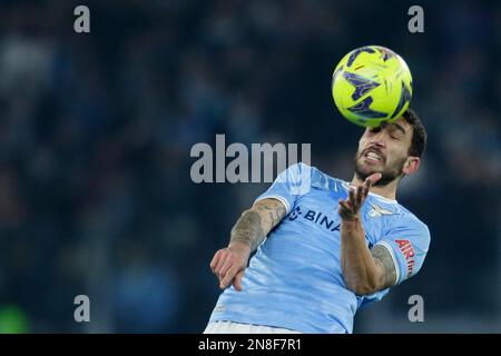 LazioÕs milieu de terrain italien Danilo Cataldi contrôle le ballon pendant la série Un match de football entre SS Lazio et Atalanta au stade Olimpico Roma, centre de l'Italie, sur 11 février 2023. Banque D'Images