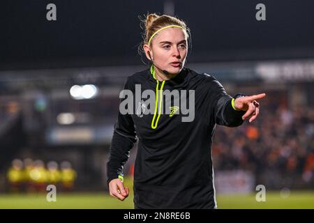 4th arbitre Viki de Cremer photographié lors d'un match de football entre KMSK Deinze et l'équipe de jeunes RSC Anderlecht futures lors du 22 e match de la Challenger Pro League pour la saison 2022-2023 , le dimanche 11 février 2023 à Deinze , Belgique . PHOTO SPORTPIX | Stijn Audooren Credit: David Catry/Alay Live News Banque D'Images