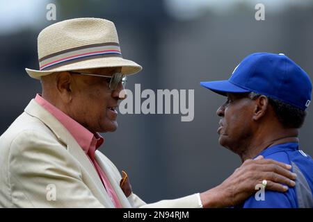 Los Angeles Dodgers coach Manny Mota during batting practice before game  against the Arizona Diamondbacks at Dodger Stadium in Los Angeles, Calif.  on Sunday, July 3, 2005. (Kirby Lee via AP Stock