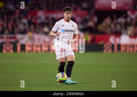 Séville, Espagne. 11th févr. 2023. Oliver Torres (21) du FC Sevilla vu pendant le match LaLiga Santander entre le FC Sevilla et Mallorca à l'Estadio Ramon Sanchez Pizjuan à Séville. (Crédit photo : Gonzales photo/Alamy Live News Banque D'Images