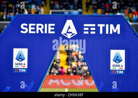 Udine, Italie. 12th févr. 2023. Serie Une bannière officielle pendant Udinese Calcio vs US Sassuolo, football italien série A match à Udine, Italie, 12 février 2023 crédit: Agence de photo indépendante/Alamy Live News Banque D'Images