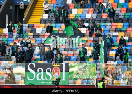 Udine, Italie. 12th févr. 2023. Susuolo supporters pendant Udinese Calcio vs US Sassuolo, football italien série A match à Udine, Italie, 12 février 2023 crédit: Agence de photo indépendante/Alamy Live News Banque D'Images